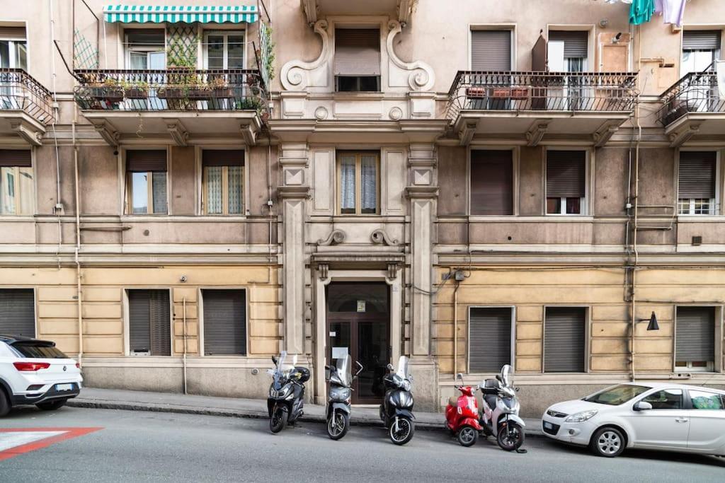 Апартаменти Lily'S - Near Harbor And Downtown With Terrace - Italy Flat Vacation Генуя Екстер'єр фото