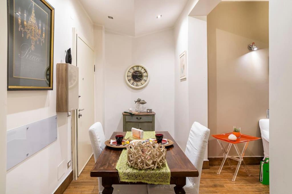 Апартаменти Lily'S - Near Harbor And Downtown With Terrace - Italy Flat Vacation Генуя Екстер'єр фото